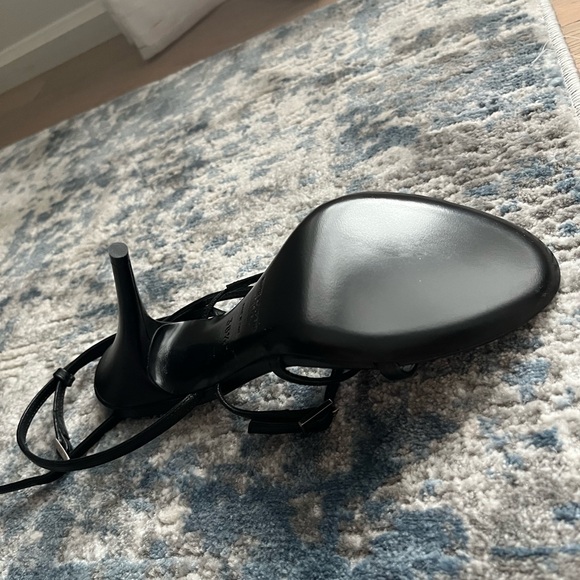 Authentic Saint Laurent sandals - brand new - Picture 8 of 9
